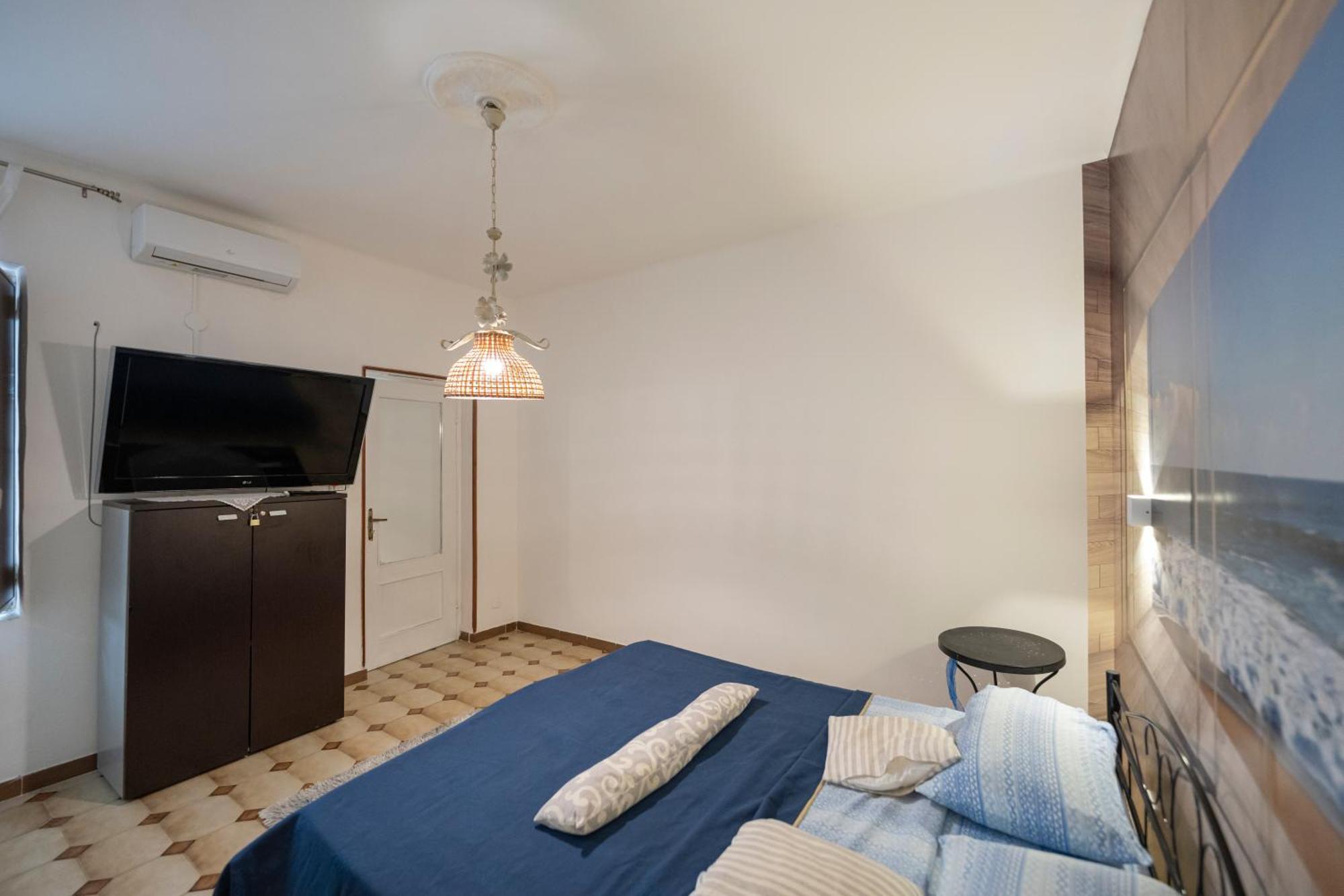 The Lighthouse Accommodation Taranto Eksteriør bilde